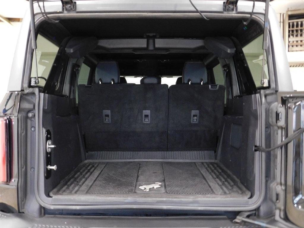 Ford Bronco Base 4-Door w/Advanced 2022