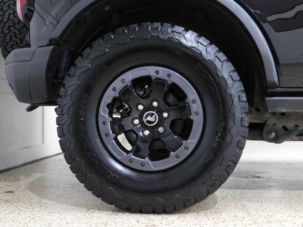 Ford Bronco Base 4-Door w/Advanced 2022