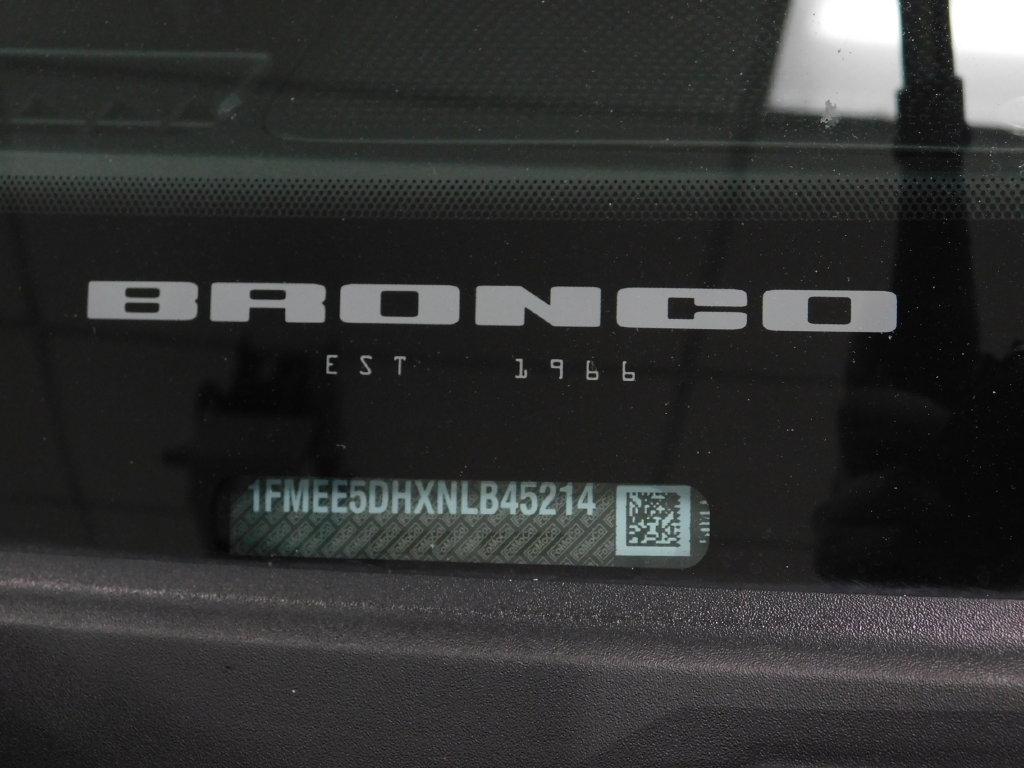 Ford Bronco Base 4-Door w/Advanced 2022
