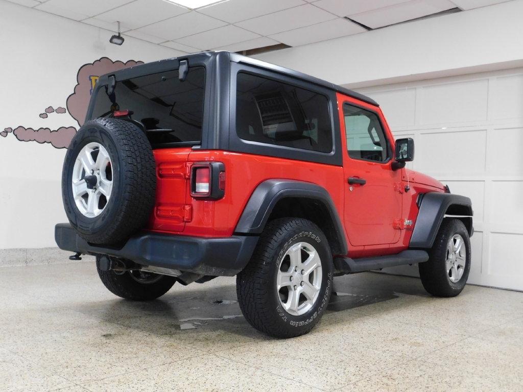 Jeep Wrangler Sport 4WD 2019