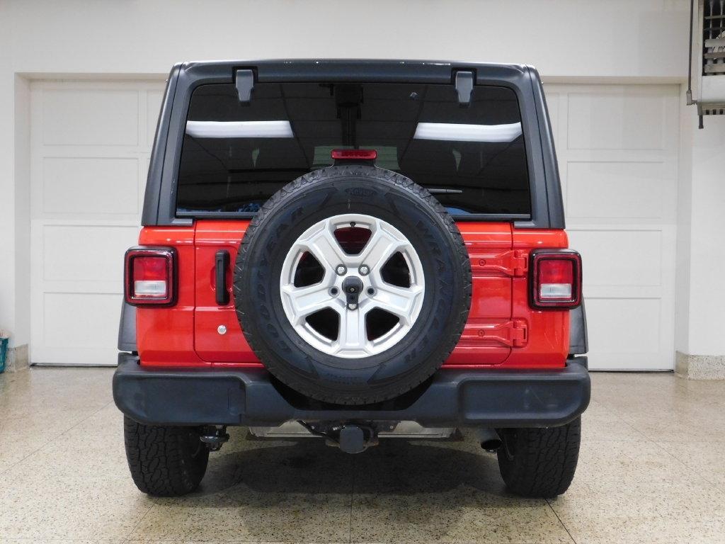 Jeep Wrangler Sport 4WD 2019