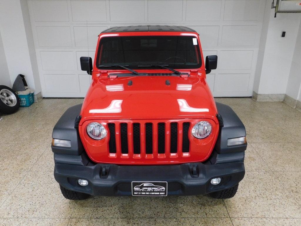 Jeep Wrangler Sport 4WD 2019