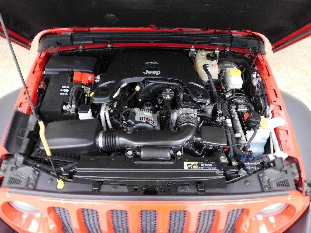 Jeep Wrangler Sport 4WD 2019