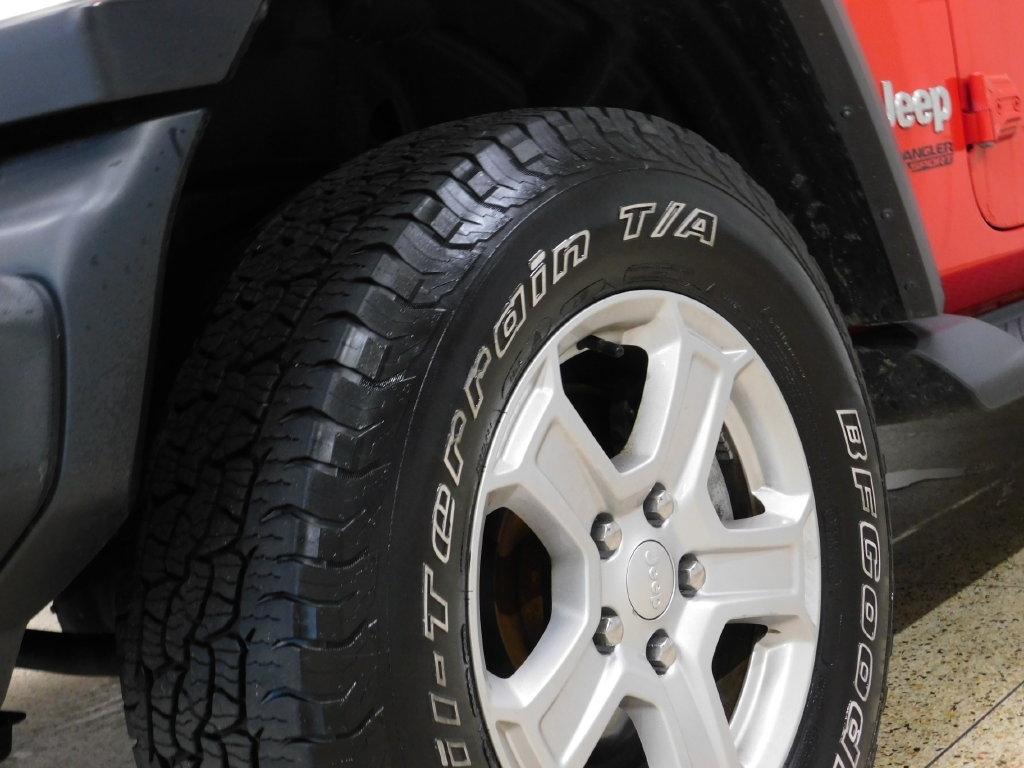 Jeep Wrangler Sport 4WD 2019