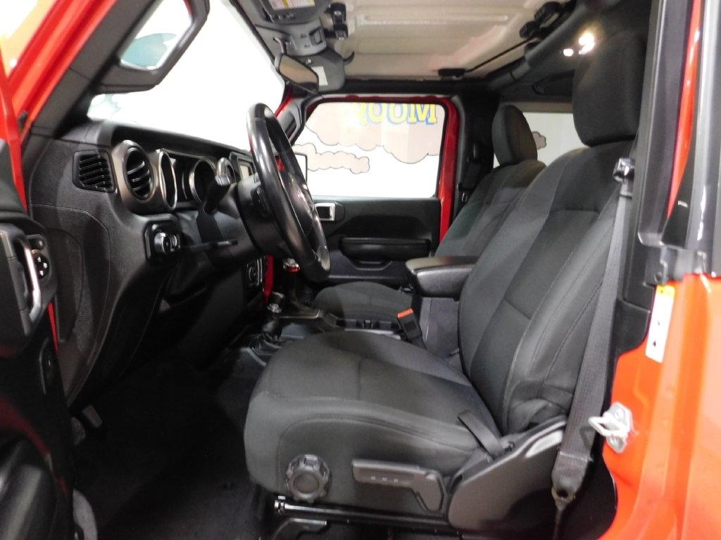 Jeep Wrangler Sport 4WD 2019