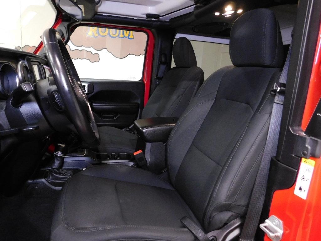 Jeep Wrangler Sport 4WD 2019