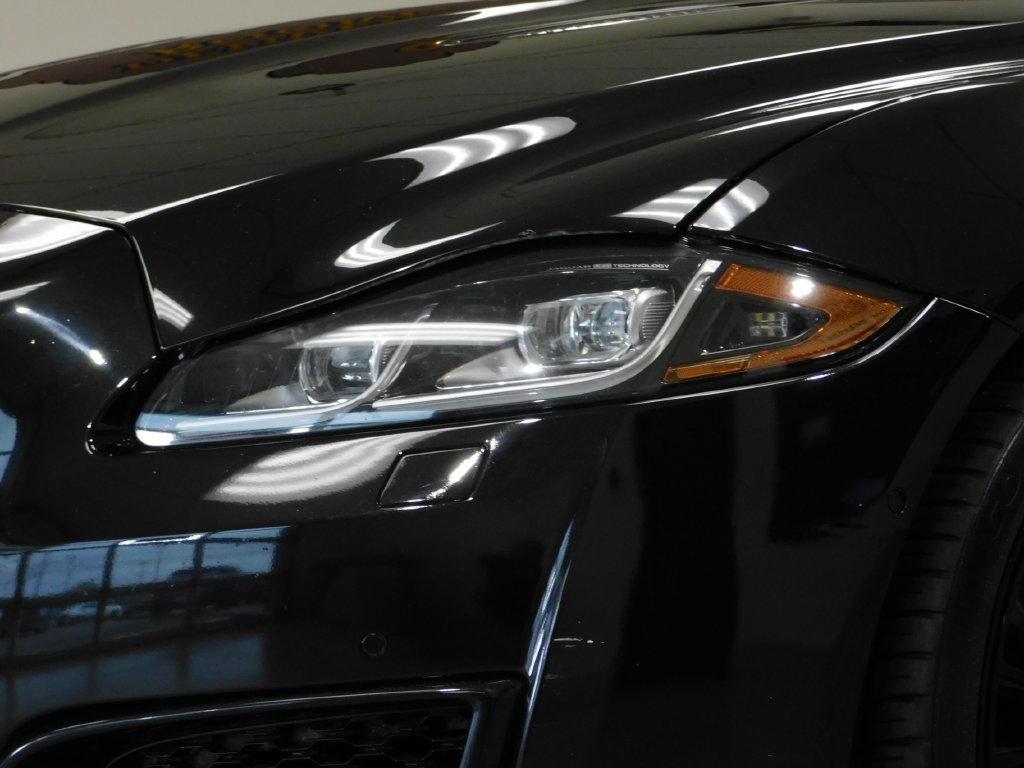 Jaguar XJ  2018