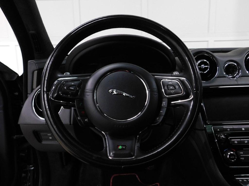 Jaguar XJ  2018