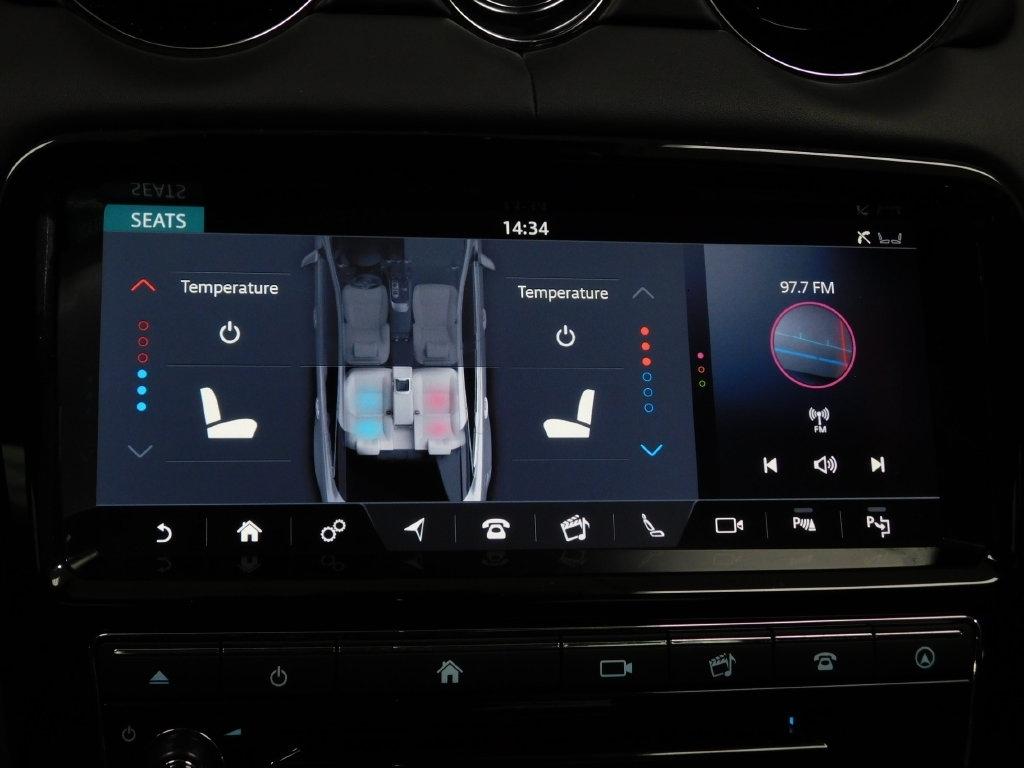 Jaguar XJ  2018