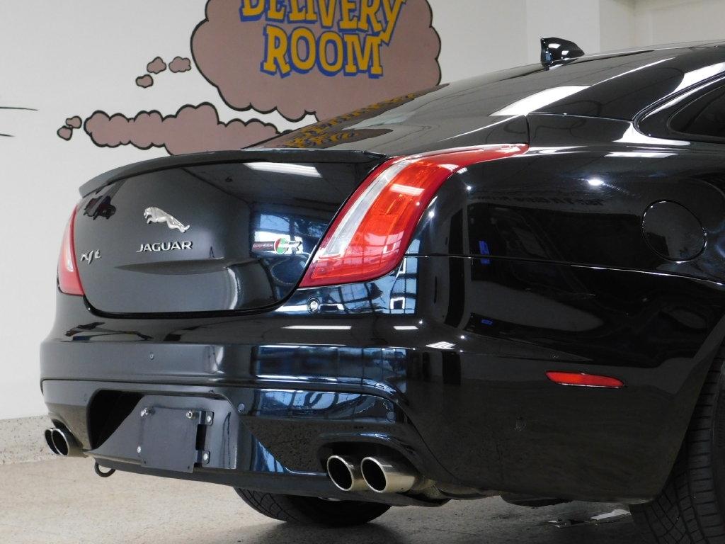 Jaguar XJ  2018