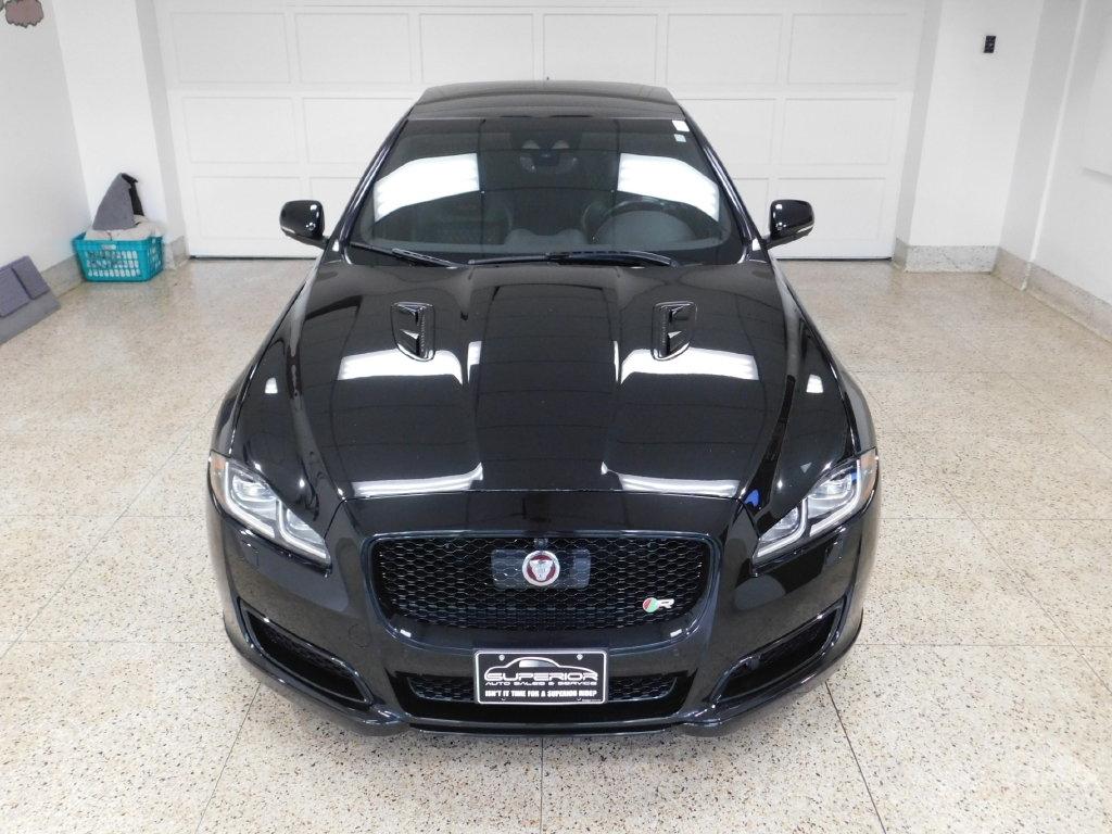 Jaguar XJ  2018