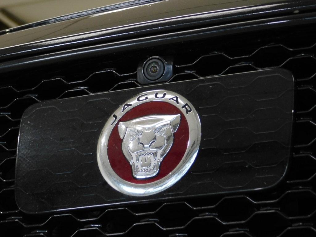 Jaguar XJ  2018
