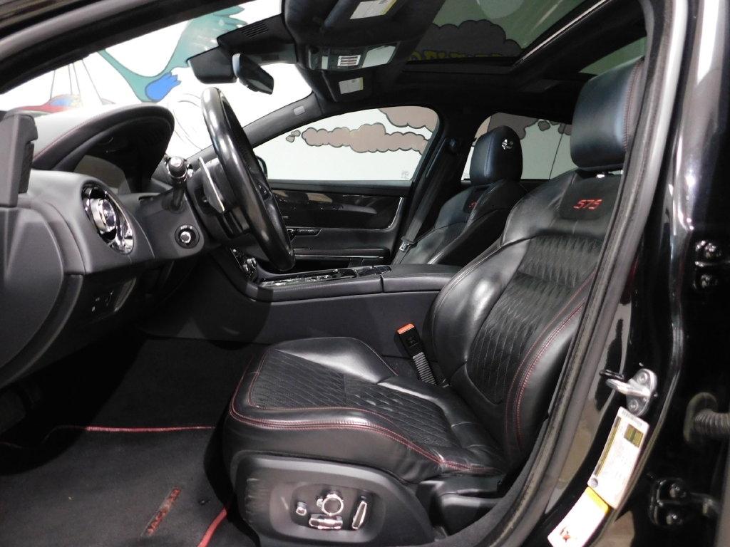 Jaguar XJ  2018