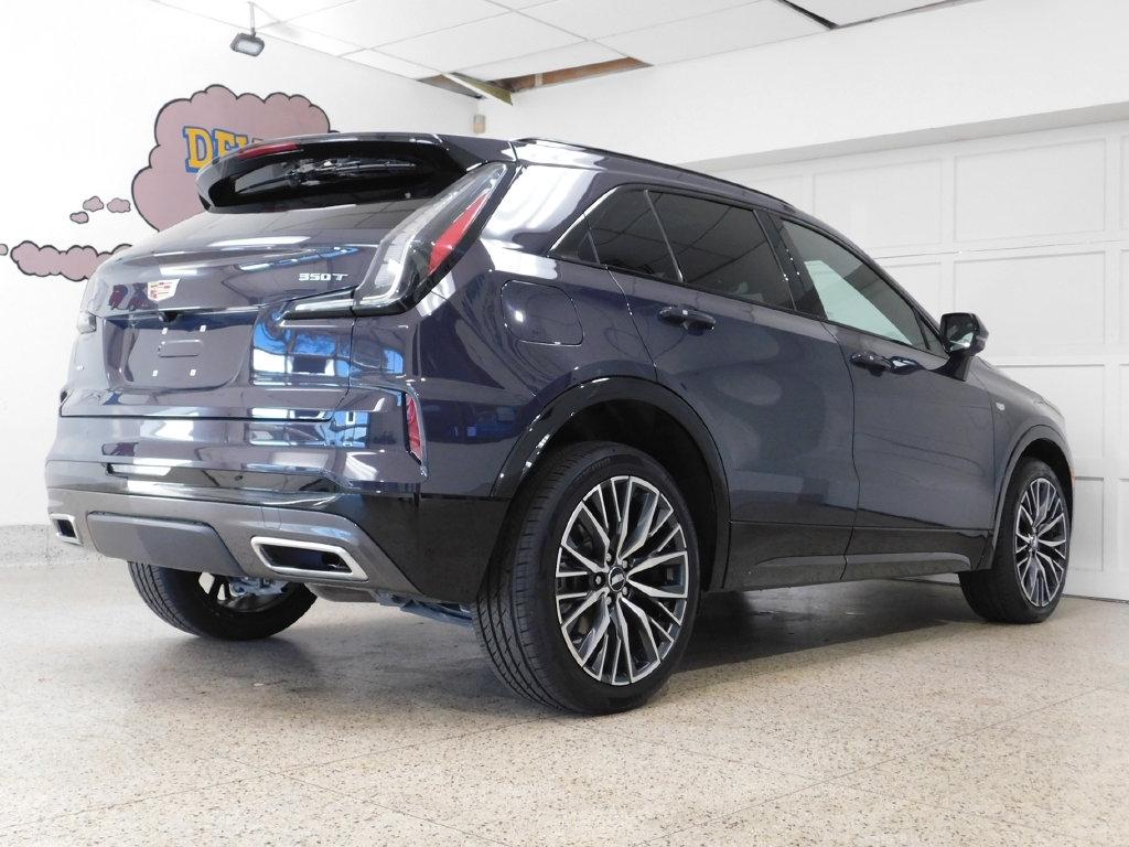 Cadillac XT4 Sport AWD 2024
