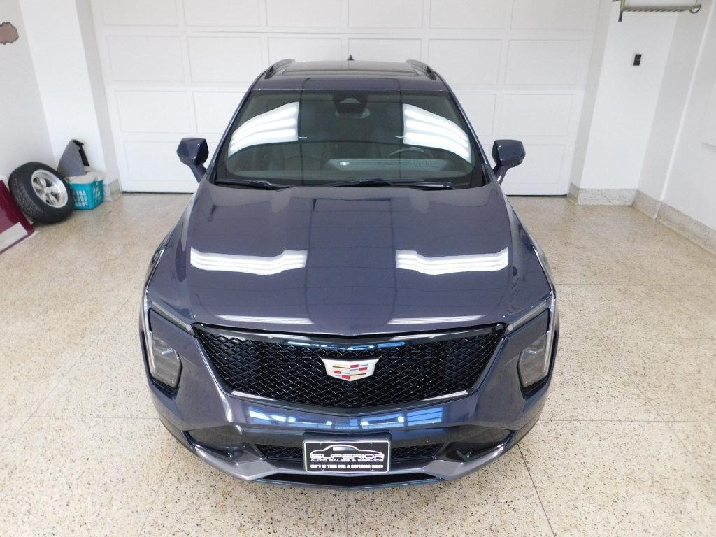 Cadillac XT4 Sport AWD 2024