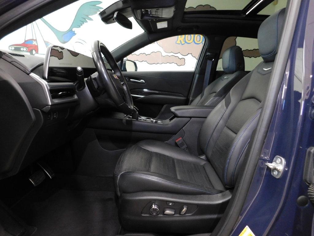 Cadillac XT4 Sport AWD 2024