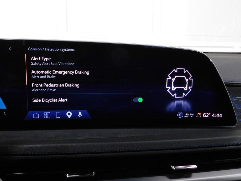 Cadillac XT4 Sport AWD 2024
