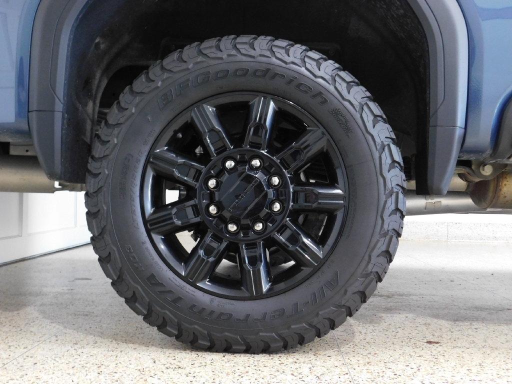 GMC Sierra 2500HD Denali Crew Cab 4WD SB 2026