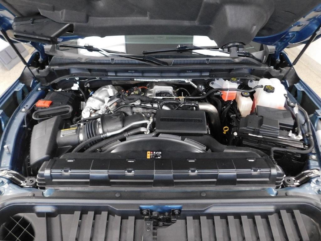 GMC Sierra 2500HD Denali Crew Cab 4WD SB 2026