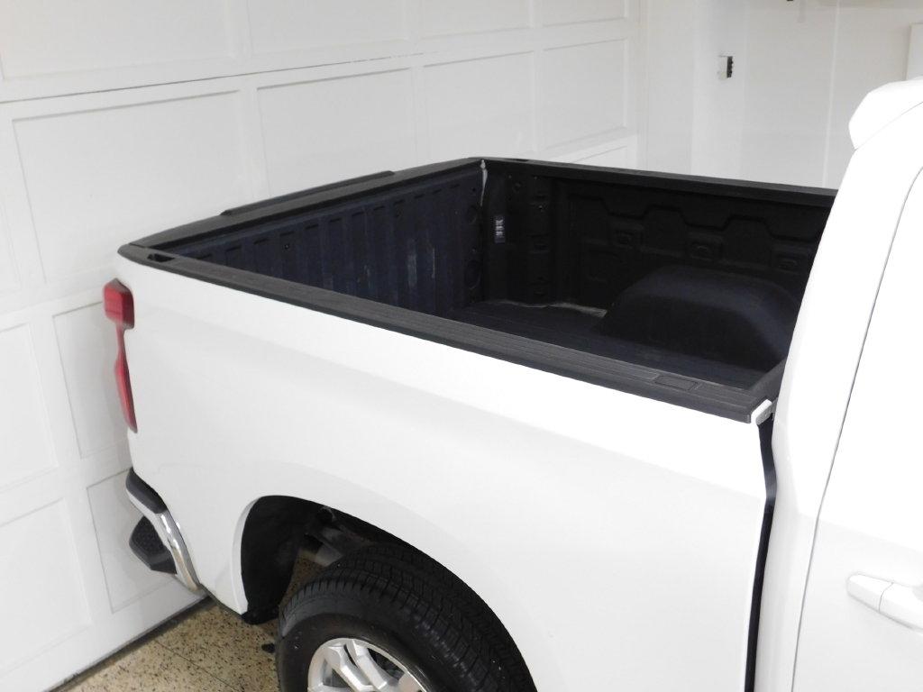 Chevrolet Silverado 1500 LT Crew Cab 4WD 2024