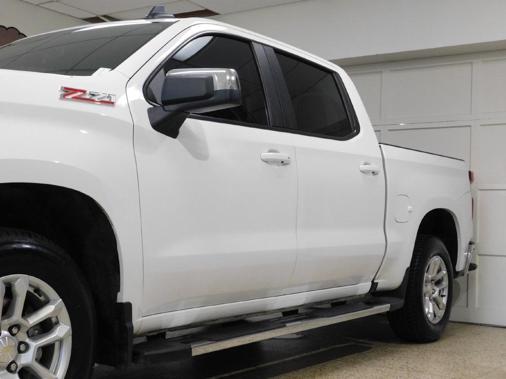 Chevrolet Silverado 1500 LT Crew Cab 4WD 2024