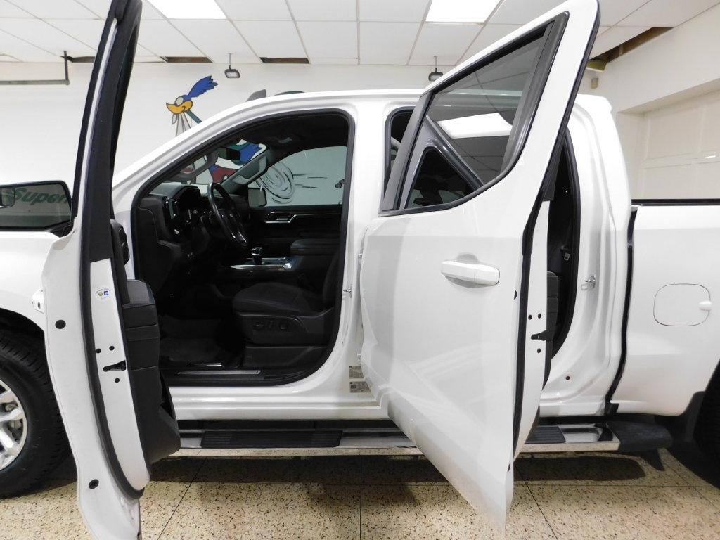 Chevrolet Silverado 1500 LT Crew Cab 4WD 2024