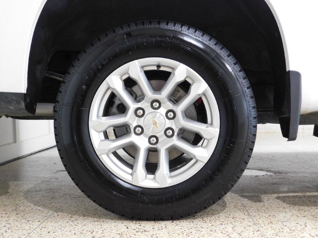 Chevrolet Silverado 1500 LT Crew Cab 4WD 2024
