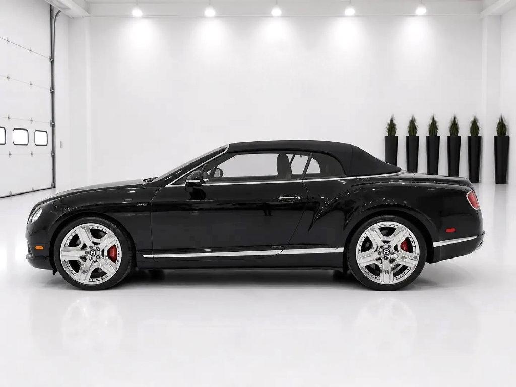 Bentley Continental GTC  2013