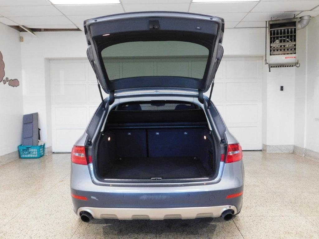 Audi allroad  2016