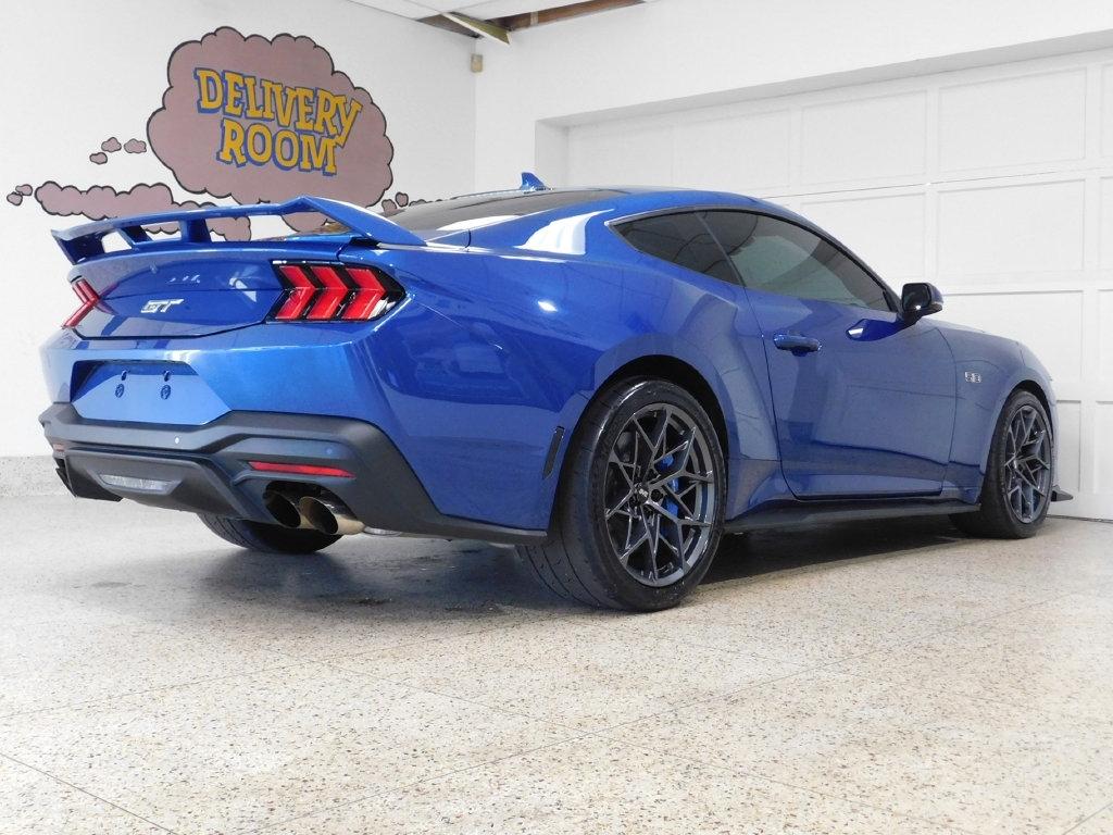 Ford Mustang GT Premium Coupe 2024