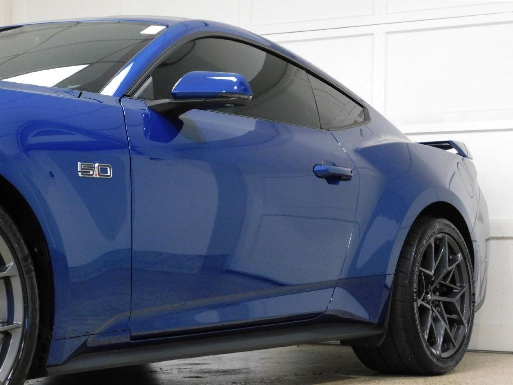 Ford Mustang GT Premium Coupe 2024