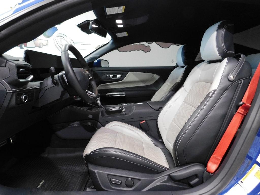 Ford Mustang GT Premium Coupe 2024