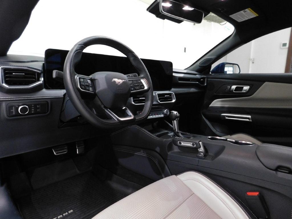 Ford Mustang GT Premium Coupe 2024