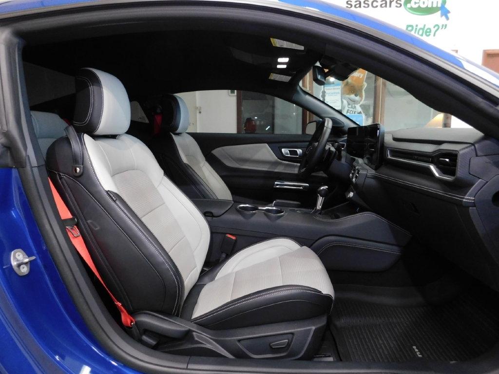 Ford Mustang GT Premium Coupe 2024