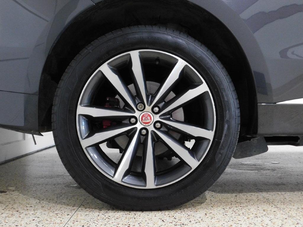 Jaguar F-Pace P400 R-Dynamic S 2023