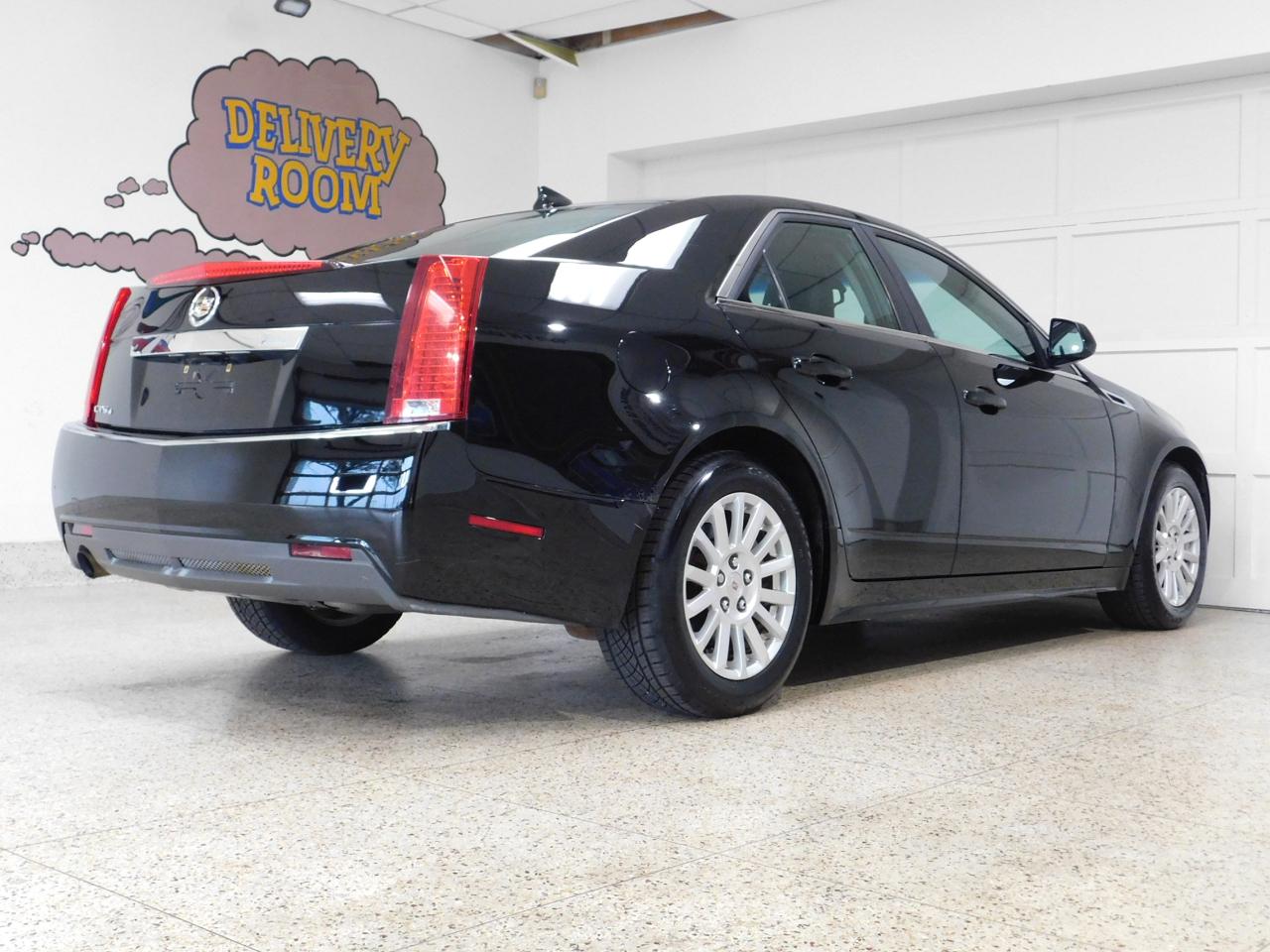 Cadillac CTS 3.0L Base AWD 2011