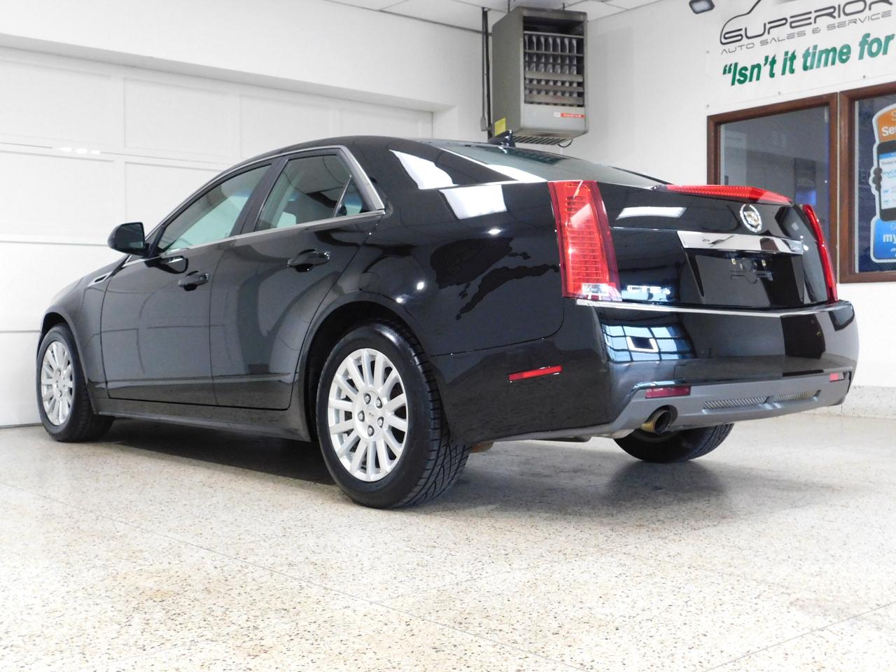 Cadillac CTS 3.0L Base AWD 2011