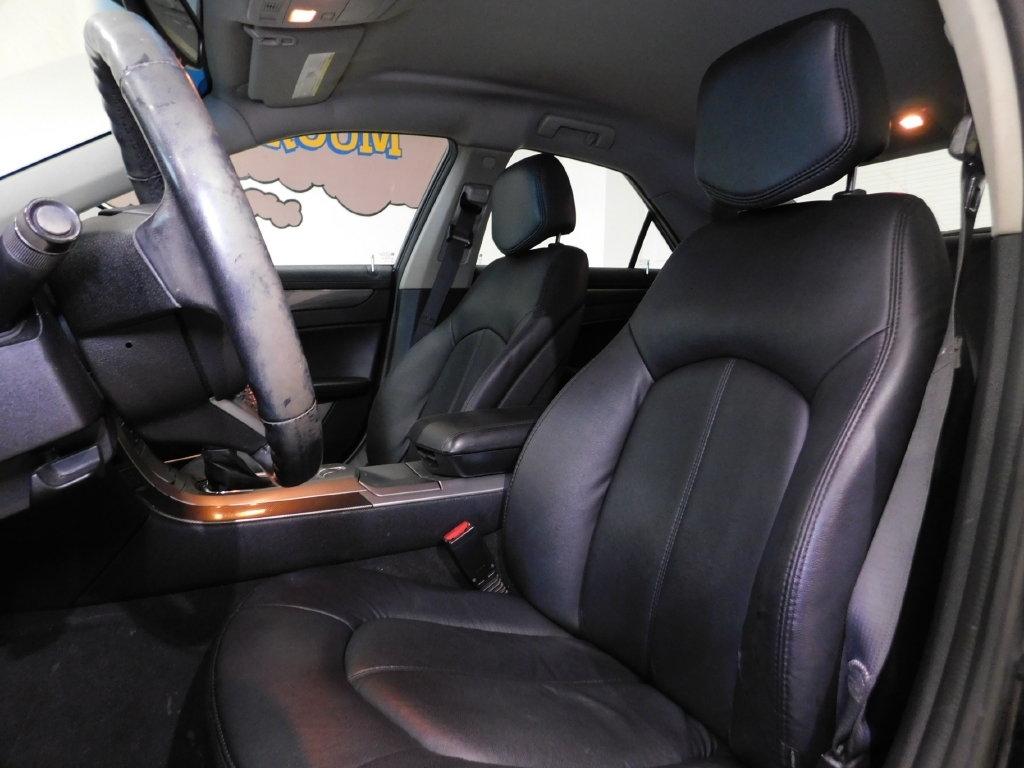 Cadillac CTS 3.0L Base AWD 2011