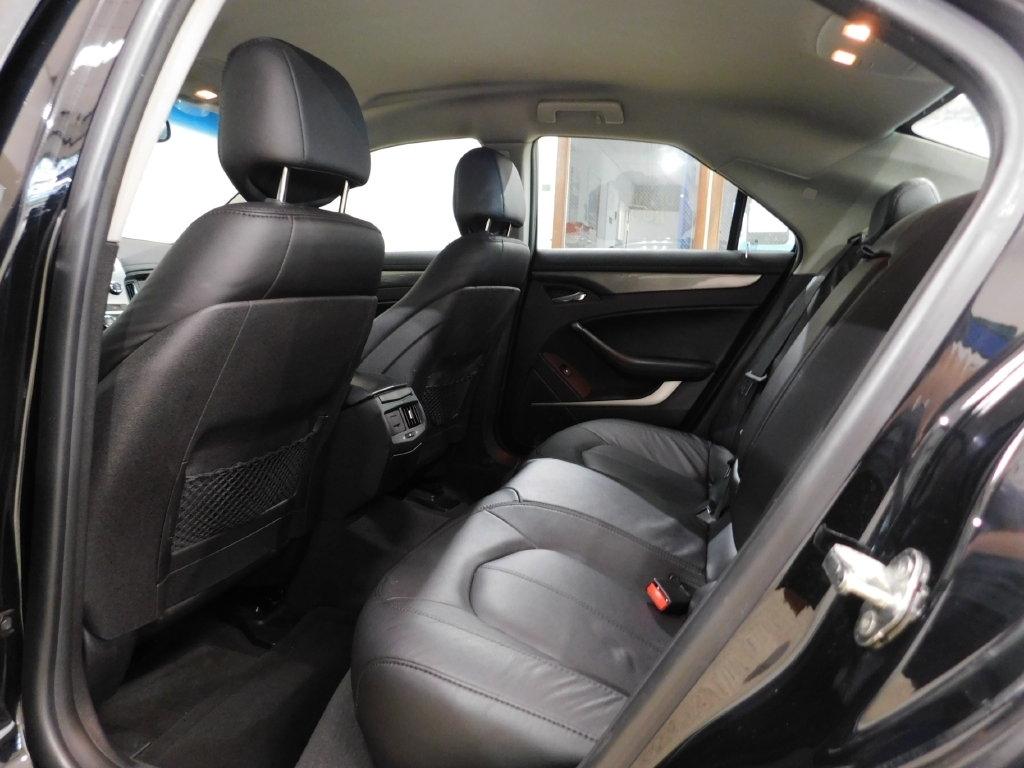Cadillac CTS 3.0L Base AWD 2011