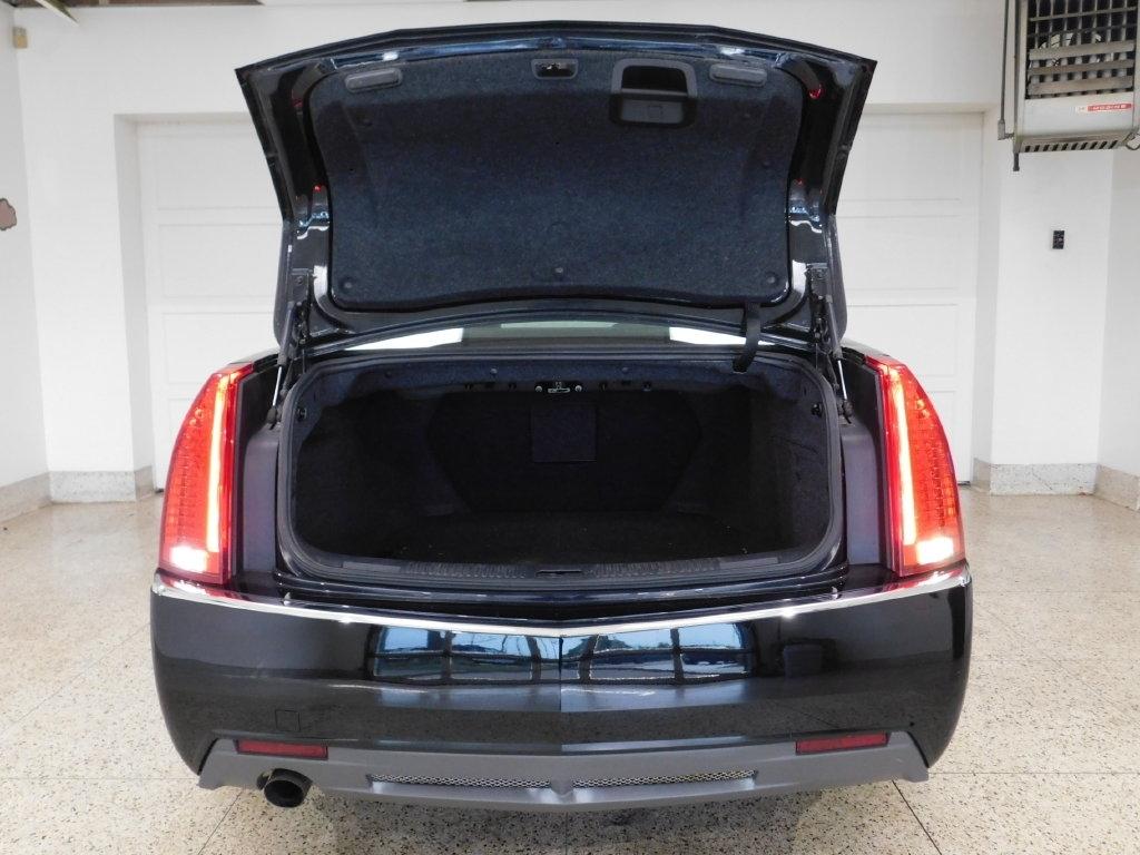 Cadillac CTS 3.0L Base AWD 2011