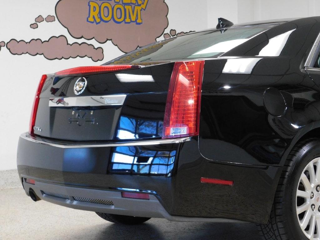 Cadillac CTS 3.0L Base AWD 2011