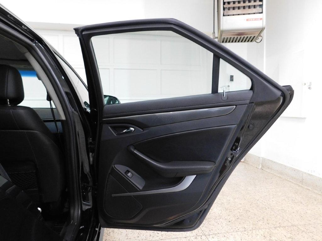 Cadillac CTS 3.0L Base AWD 2011
