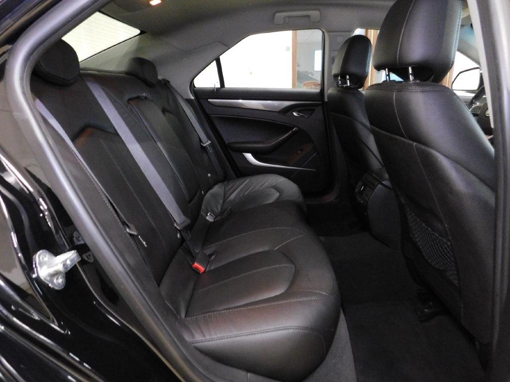 Cadillac CTS 3.0L Base AWD 2011