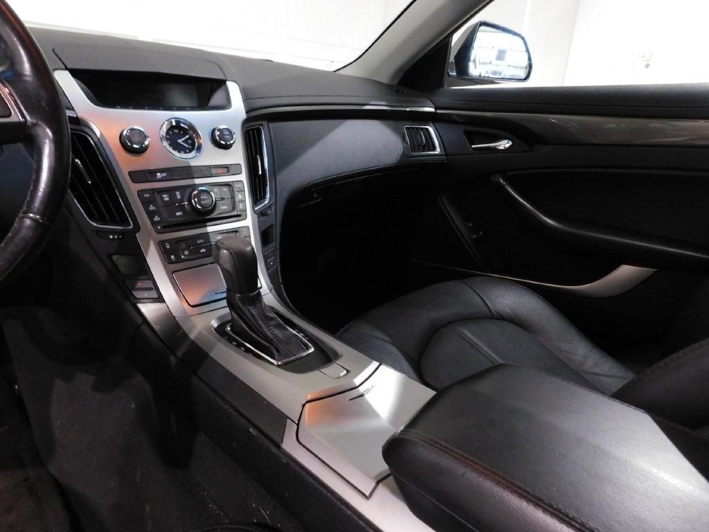 Cadillac CTS 3.0L Base AWD 2011