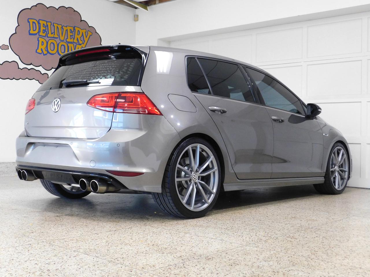 Volkswagen Golf R DCS and Navigation 6M 2017