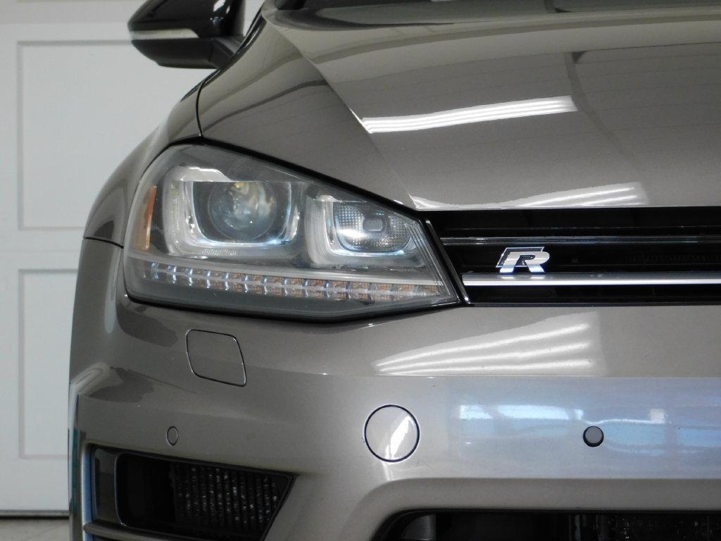 Volkswagen Golf R DCS and Navigation 6M 2017