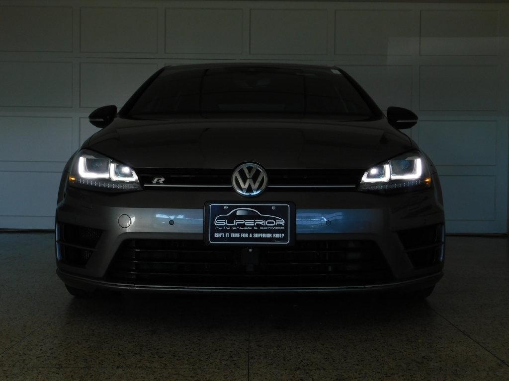 Volkswagen Golf R DCS and Navigation 6M 2017