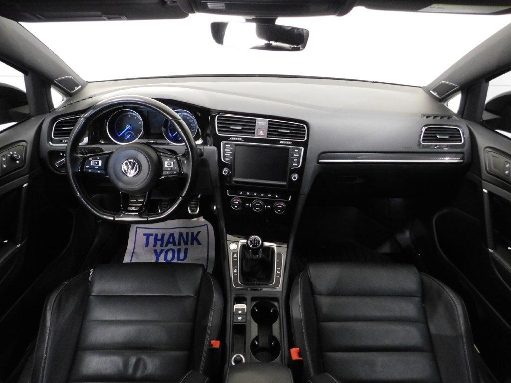 Volkswagen Golf R DCS and Navigation 6M 2017