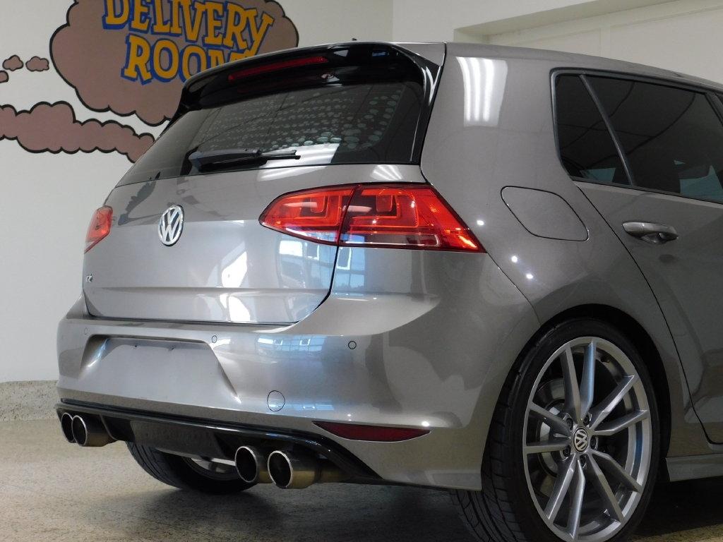 Volkswagen Golf R DCS and Navigation 6M 2017