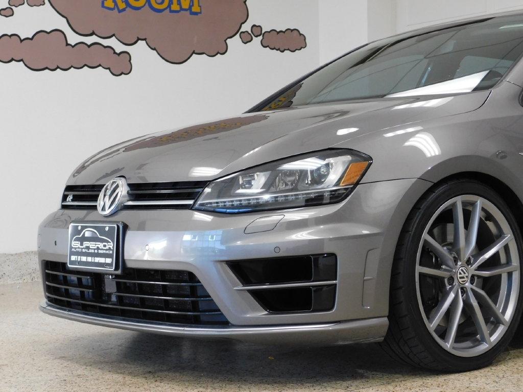 Volkswagen Golf R DCS and Navigation 6M 2017